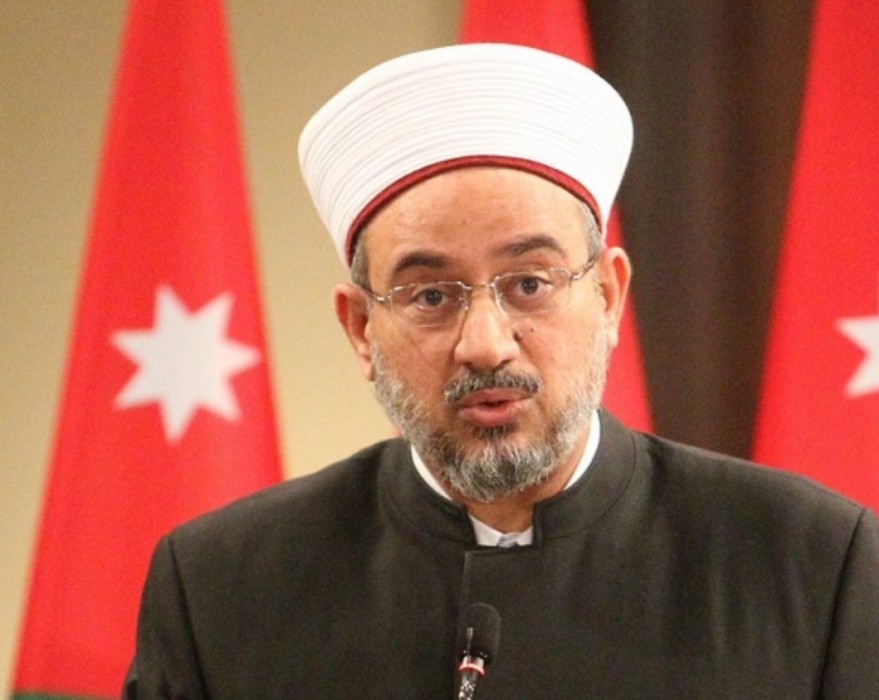 وزير الأوقاف الأردني يحذر الاحتلال من جر المنطقة إلى صراعات دينية