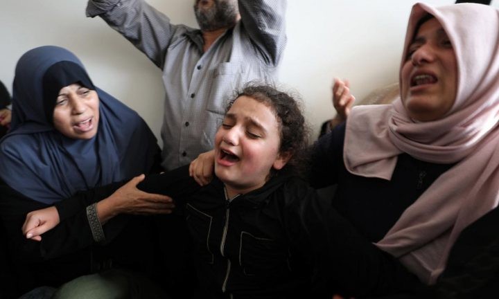 حزينةٌ أنتِ يَا غزّة