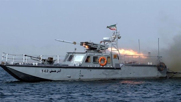 البحرية الأمريكية تصادر 150 صاروخًا إيرانيًا في بحر العرب
