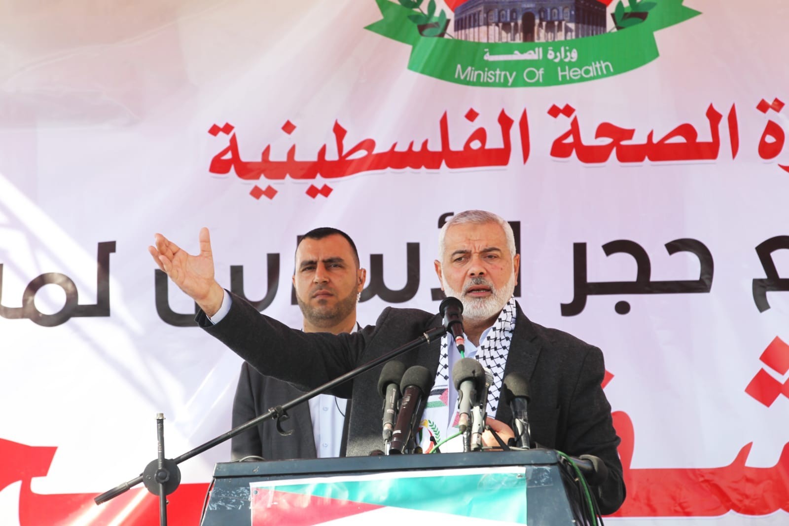 تحليل: احتمالات عودة هنية إلى غزة بعد مشاركته في تشييع سليماني؟!