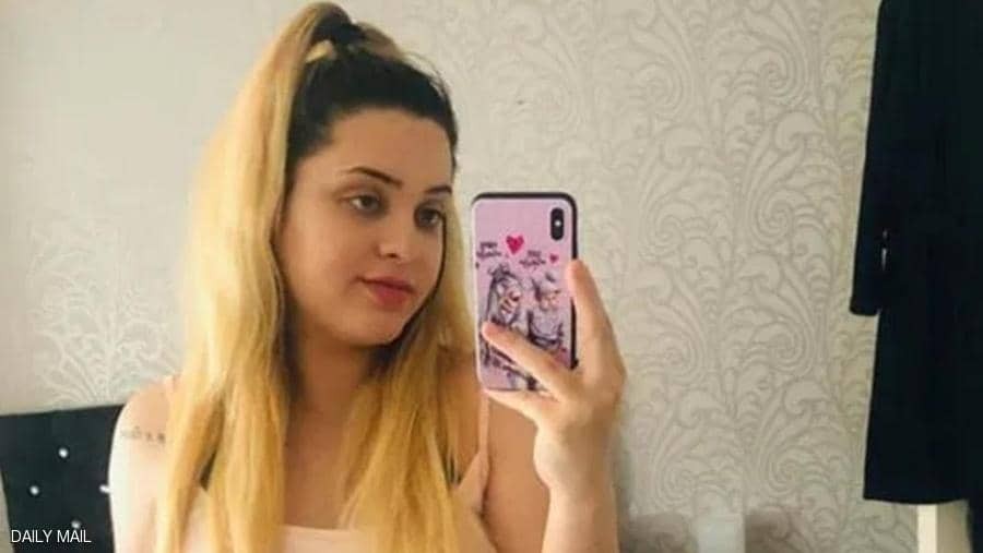 بريطانيا" السبب "جنوني" يقتل ابنه الرضيع و"طعن" زوجته الشابة