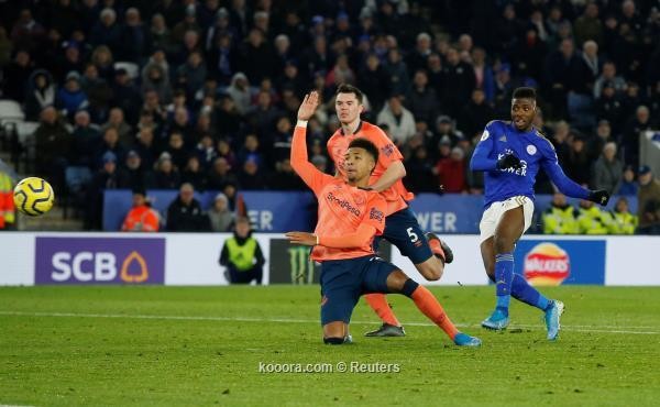 ليستر سيتي يقهر إيفرتون ويحافظ على المركز الثاني