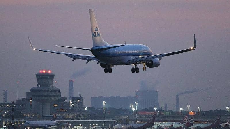 11 ساعة في "السماء" ثم عادت "الطائرة" من حيث جاءت