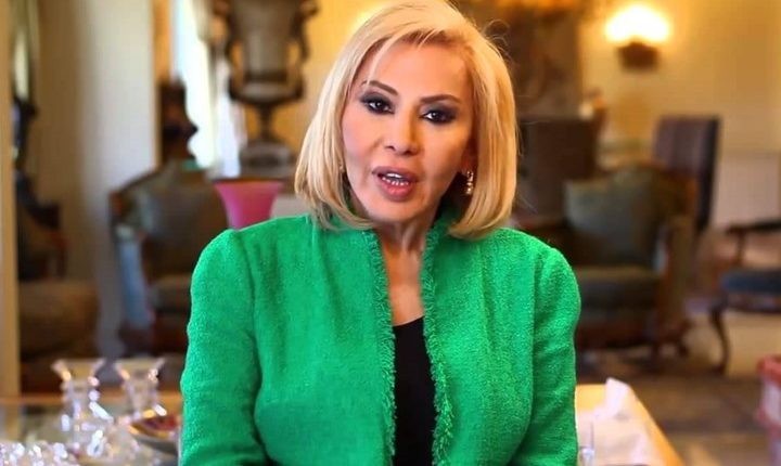 بالفيديو: إعلامية وعالمة فلك لبنانية تنشر تنبؤات لعام 2020