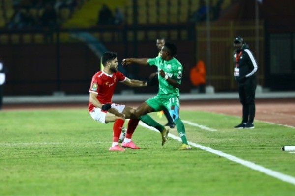 وليد سليمان يقود الأهلي لعبور بلاتينيوم بسهولة