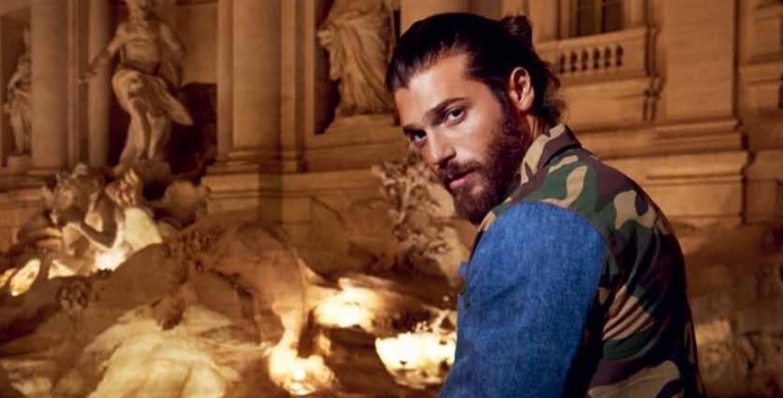 شاهدوا: الفنان التركي "جان يامان" يواجه عقوبات صارمة بعد رده الوقح على امرأة إسبانية!