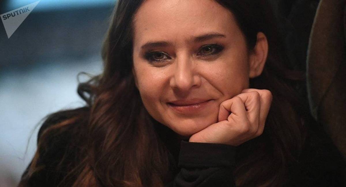 أول تعليق من الفنانة المصرية "نيللي كريم" بعد إنقاذ حياتها