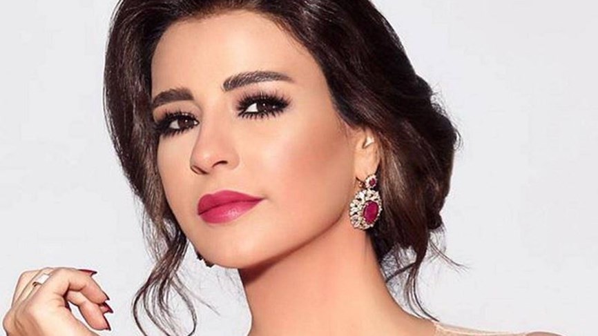 صورة: "ماغي بو غصن" توجه رسالة إلى أصحاب أرقام الأموال الطائلة