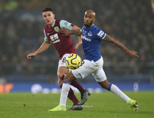 إيفرتون يبدأ عصر أنشيلوتي بانتصار على بيرنلي