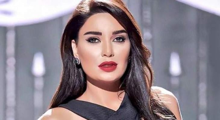 شاهدوا: إعلامية "كويتية" تهاجم النجمة اللبنانية" سيرين عبد النور" .. ما السبب