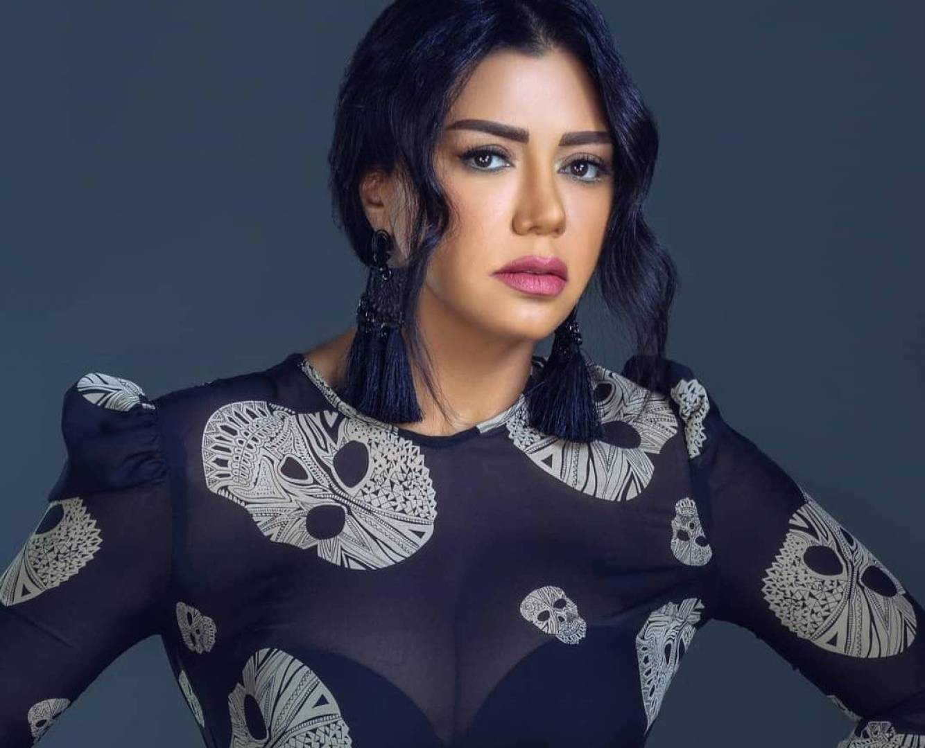 شاهدوا: طرح  فيلم "صندوق الدنيا" للممثلة المصرية "رانيا يوسف" والنجم "خالد الصاوي" .. للكبار فقط+18