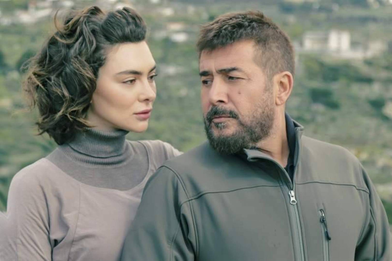 إليكم التفاصيل: النجمان عابد فهد وستيفاني صليبا.. هل يجتمعان مجدداً بهذا المسلسل؟