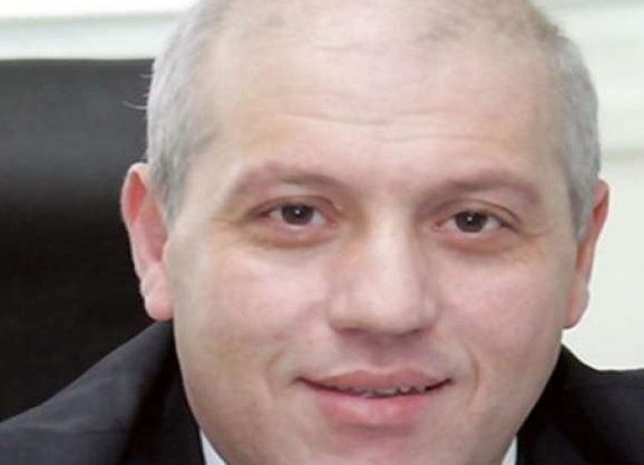 لماذا ظهرت إيران بهذا الضعف؟!