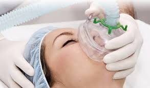 لبنان: طبيب يتحرش بـ"مريضة" ظنا أنها تحت تأثير "المخدر"