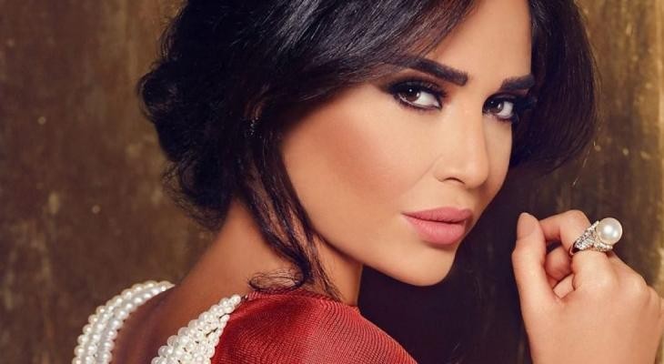 بالفيديو: نجمات عرب قبل وبعد الولادة مباشرة