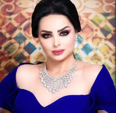 بالفيديو: "ديانا كرزون"  تعلن خطوبتها من إعلامي شهير