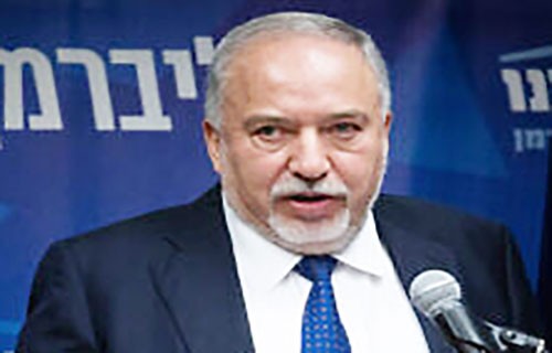 خـطـة لـيـبـرمـان مـن أجـل الإطـاحـة بـنـتـنـيـاهـو