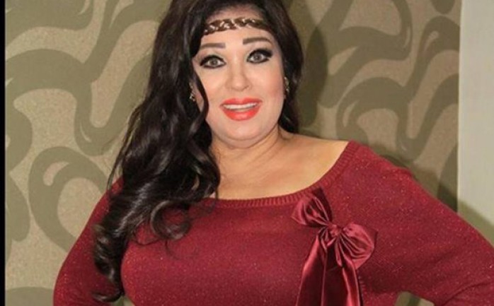 شاهدوا :"كورونا خمسة مكرونا" شعار النجمة المصرية "فيفي عبده "الجديد