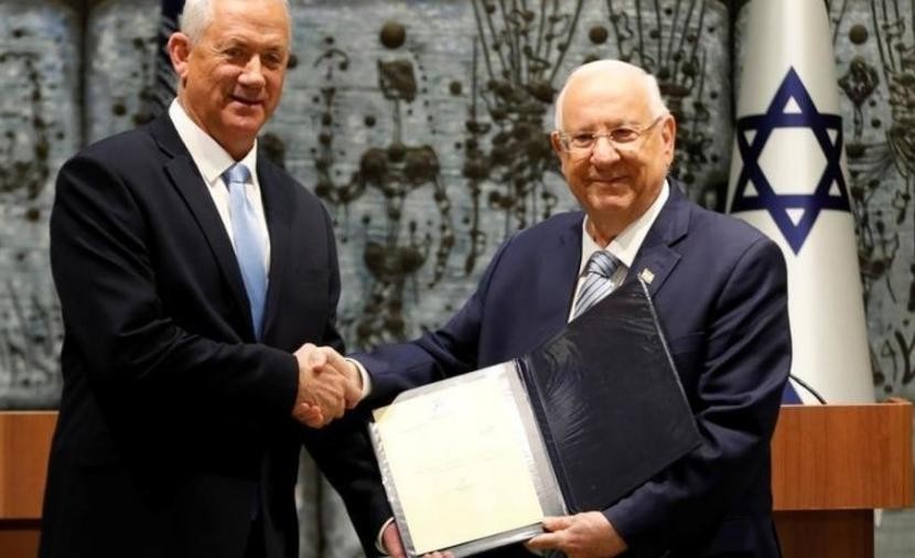 الرئيس الإسرائيلي يرد على طلب غانتس تمديد مدة تشكيل الحكومة
