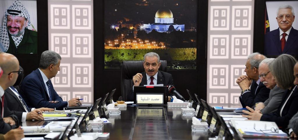 أجاب على التساؤلات