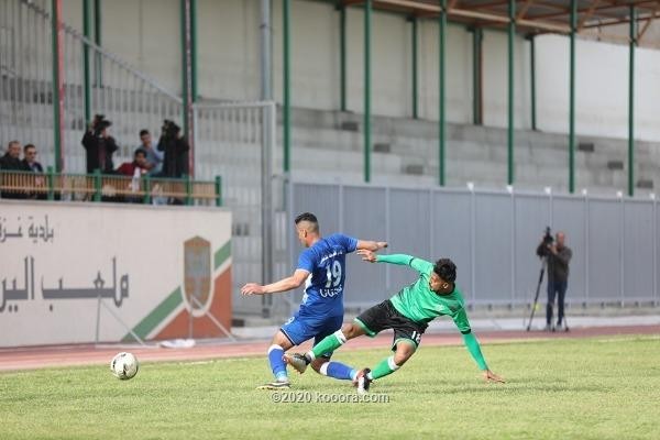 الشاطئ يضمن الوصافة بفوز صعب على الصداقة