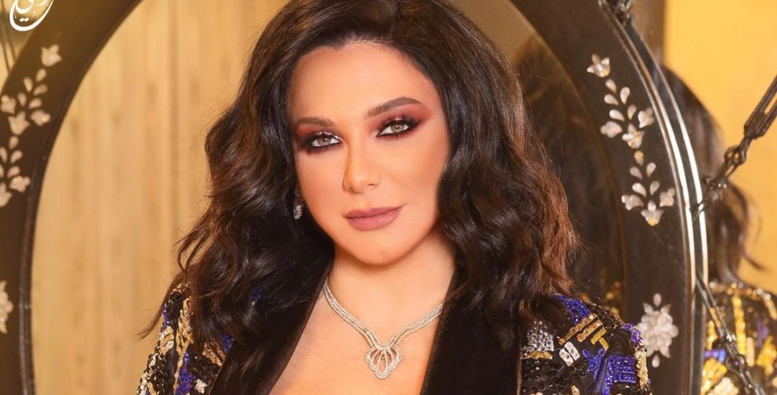 شاهدوا: الممثلة السورية "سلاف فواخرجي" تفاجئ الجمهور بشكلها الجديد.. والفنانة تنوه!