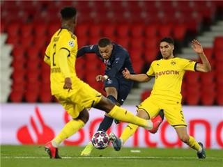 سان جيرمان يميز مبابي عن ميسي ورونالدو