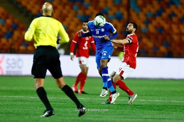 الفار ينقذ الأهلي من خسارته الأولى بالدوري المصري