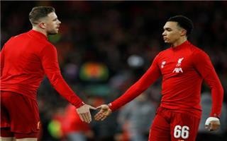 أرنولد: برشلونة له مكانة خاصة في قلبي