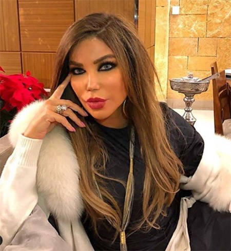 النجمة اللبنانية "مي حريري" ترفع الصوت .. فما السبب