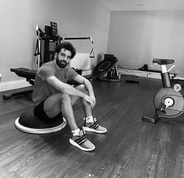 كيف يقضي محمد صبلح وقته في الحجر الصحي