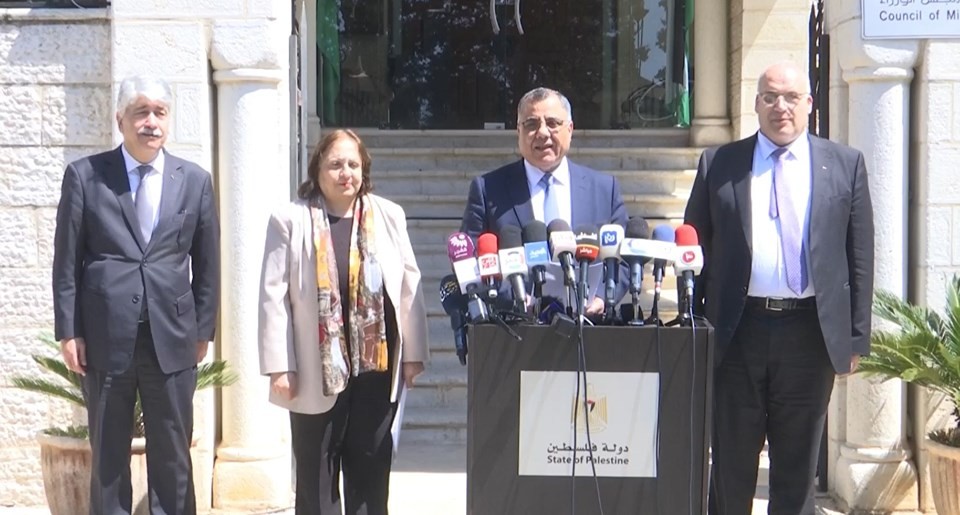 الحكومة تُعلن تسجيل 3 إصابات جديدة بـ"كورونا" وتكشف آخر إجراءات مواجهة الفيروس