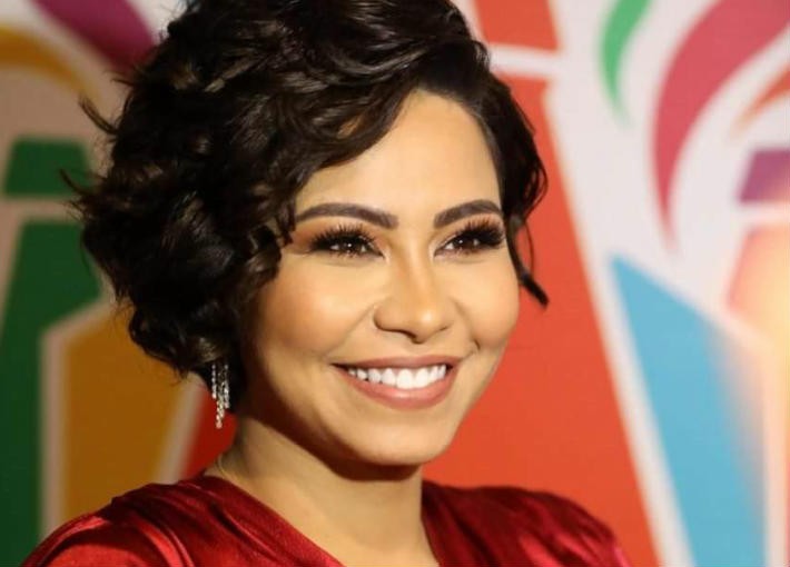 شاهدوا: النجمة المصرية  "شيرين عبد الوهاب" تتمنى أن تقضي الحظر مع هذه الفنانة