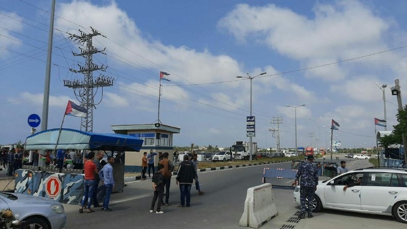 شاهد: هروب أحد المواطنين من مركز الحجر الصحي برفح والداخلية تبدأ إجراءات مُشددة