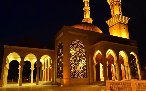 إعادة فتح أبواب المساجد في ألمانيا بعد إغلاقٍ دام شهرين