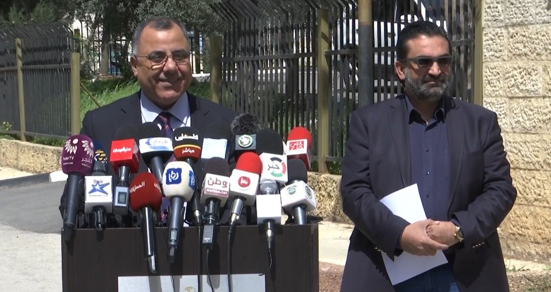 بالفيديو: ملحم يُعلن عن تسجيل 10 إصابات جديدة بفيروس كورونا في فلسطين