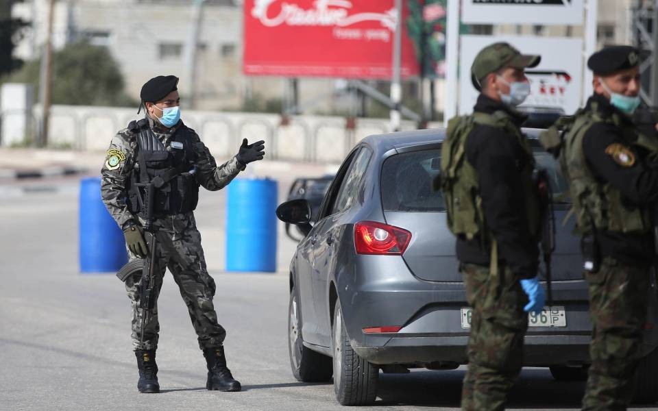 جنين: إغلاق كافة المدارس والمؤسسات والمرافق العامة في بلدة الزبابدة