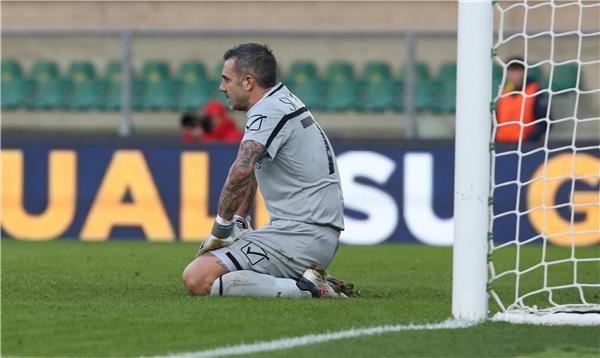 حارس كييفو: تصديت لركلة جزاء لرونالدو فرفض منحي قميصه