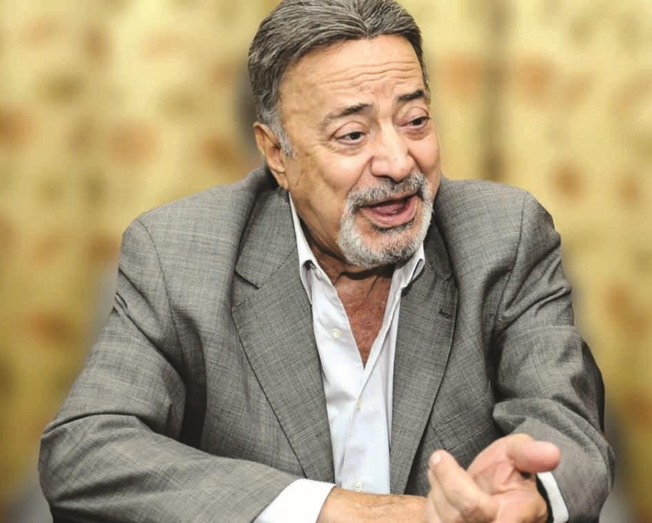 شاهدوا: أول ظهور لابنة "يوسف شعبان" من زوجته "الكويتية"