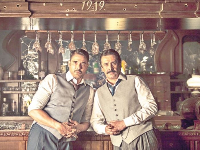 بالصور: تعرفوا على أبطال فيلم " كيرة والجن"