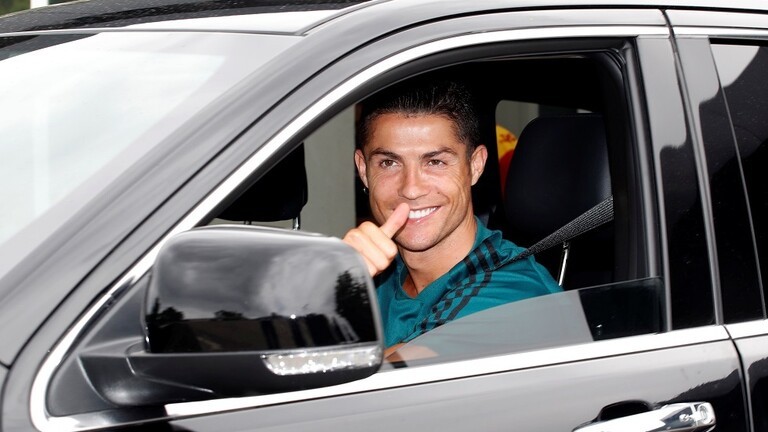 لقطة رائعة لرونالدو خلال تدريبات "البيانكونيري"