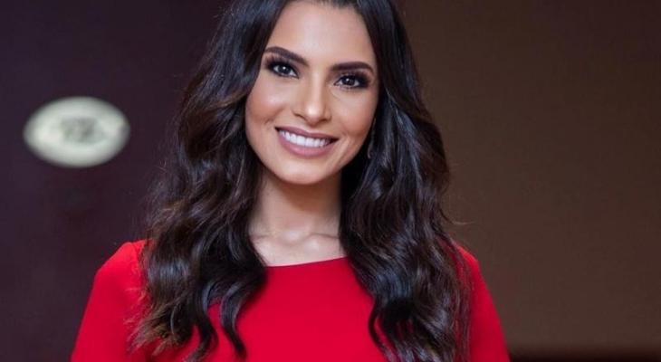 بالفيديو: الفنانة  "كارمن سليمان" تشارك جمهورها بتحدي طريف