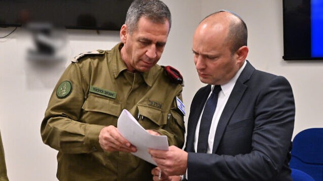 قناة عبرية تكشف تفاصيل اجتماع أمني إسرائيلي لمناقشة التطورات