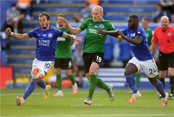 بالصور : ليستر سيتي يهدر نقطتين من تعادله مع برايتون