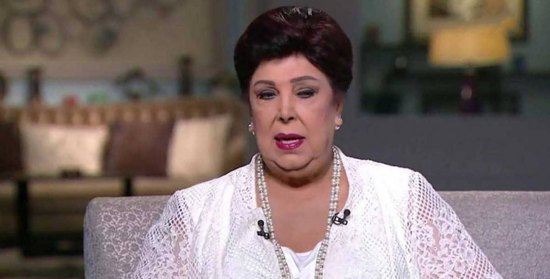 هل فقدت الفنانة المصرية "رجاء الجداوي" الوعي داخل مستشفى العزل؟