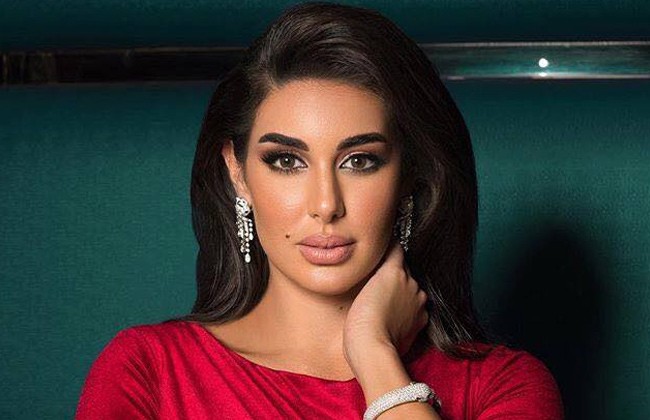 بالفيديو: تسريب صورة من زفاف النجمة "ياسمين صبري" الأول!