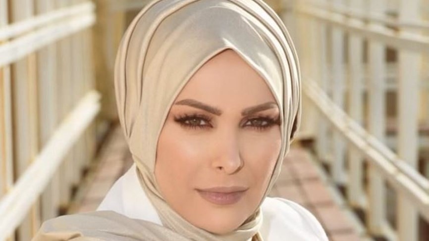 شاهدوا: الفنانة اللبنانية "أمل حجازي" تفجر غضبها "الشعب اللبناني يُعدم حياً"