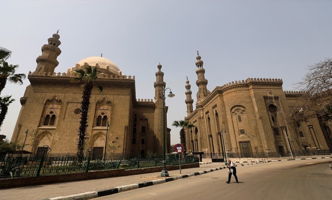 بالفيديو: أهالي "قرية مصرية" ينظمون موكبا بـ"المزمار" لنائب متحدّين حظر التجمعات