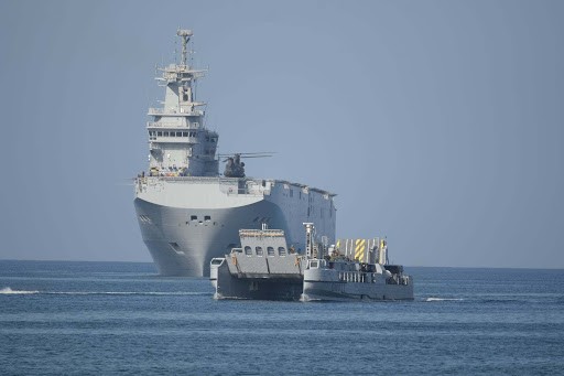 إثر توترات تشهدها ليبيا