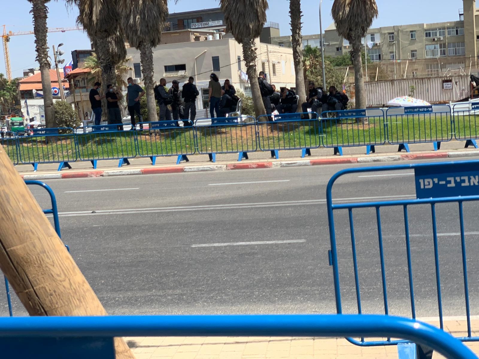 الاحتلال يضع قبورًا وهمية شمال بلدة سلوان تمهيدًا للسيطرة عليها